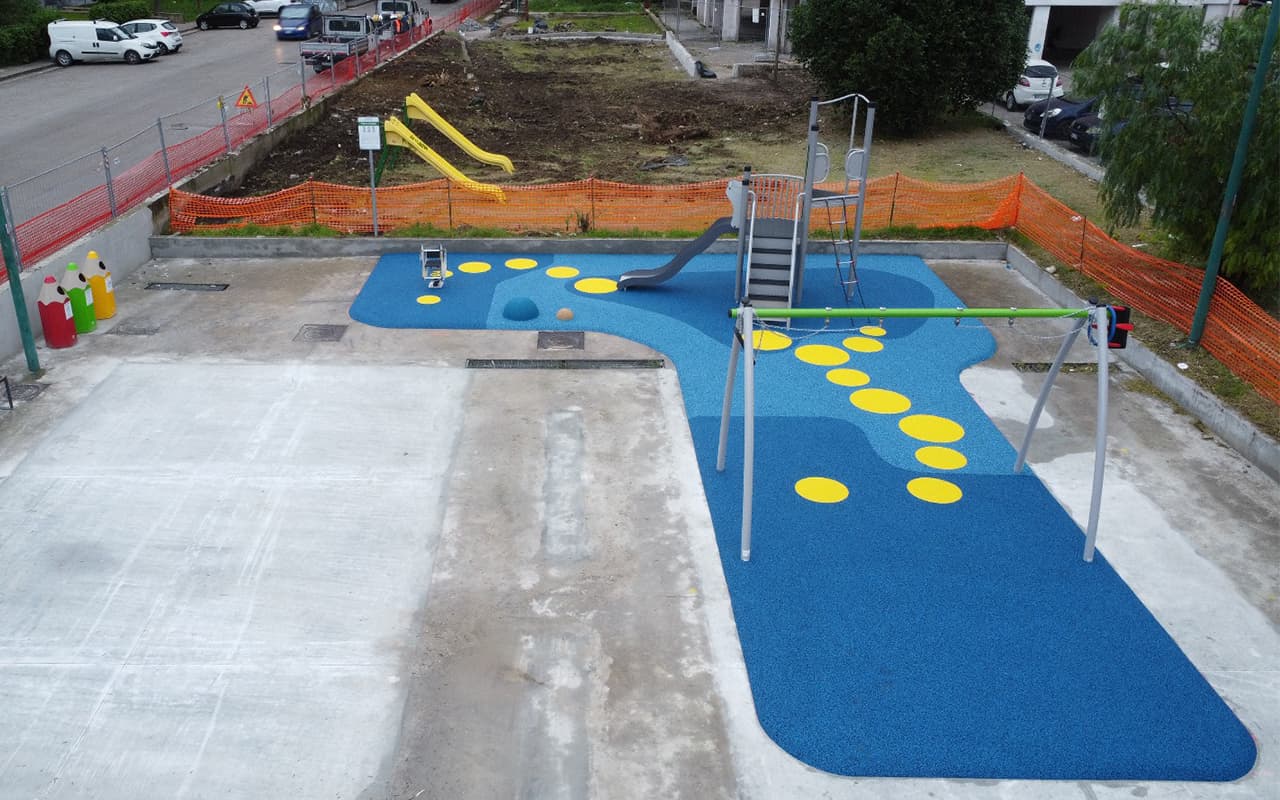 Parco Giochi & Fitness - Caivano - image 10