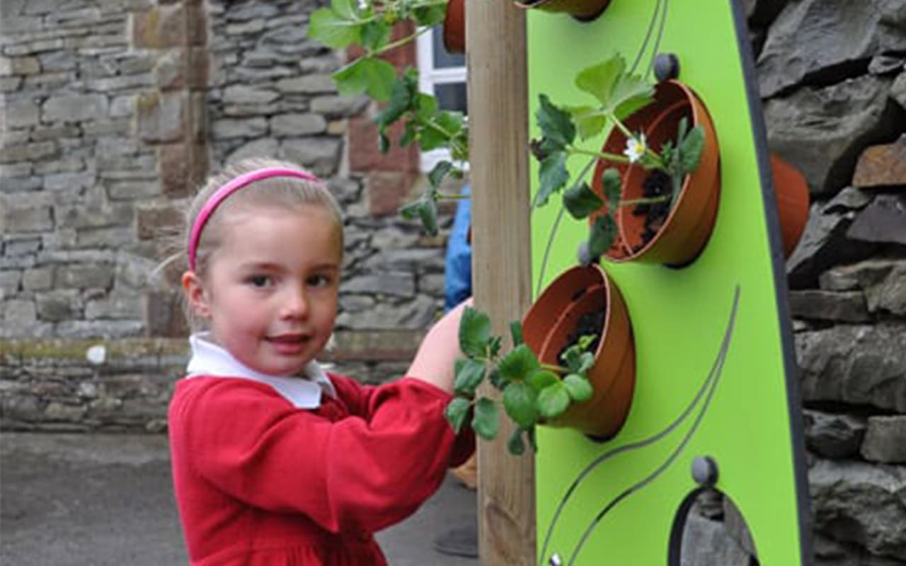 PLAY VERTICAL PLANTER - Immagine 3