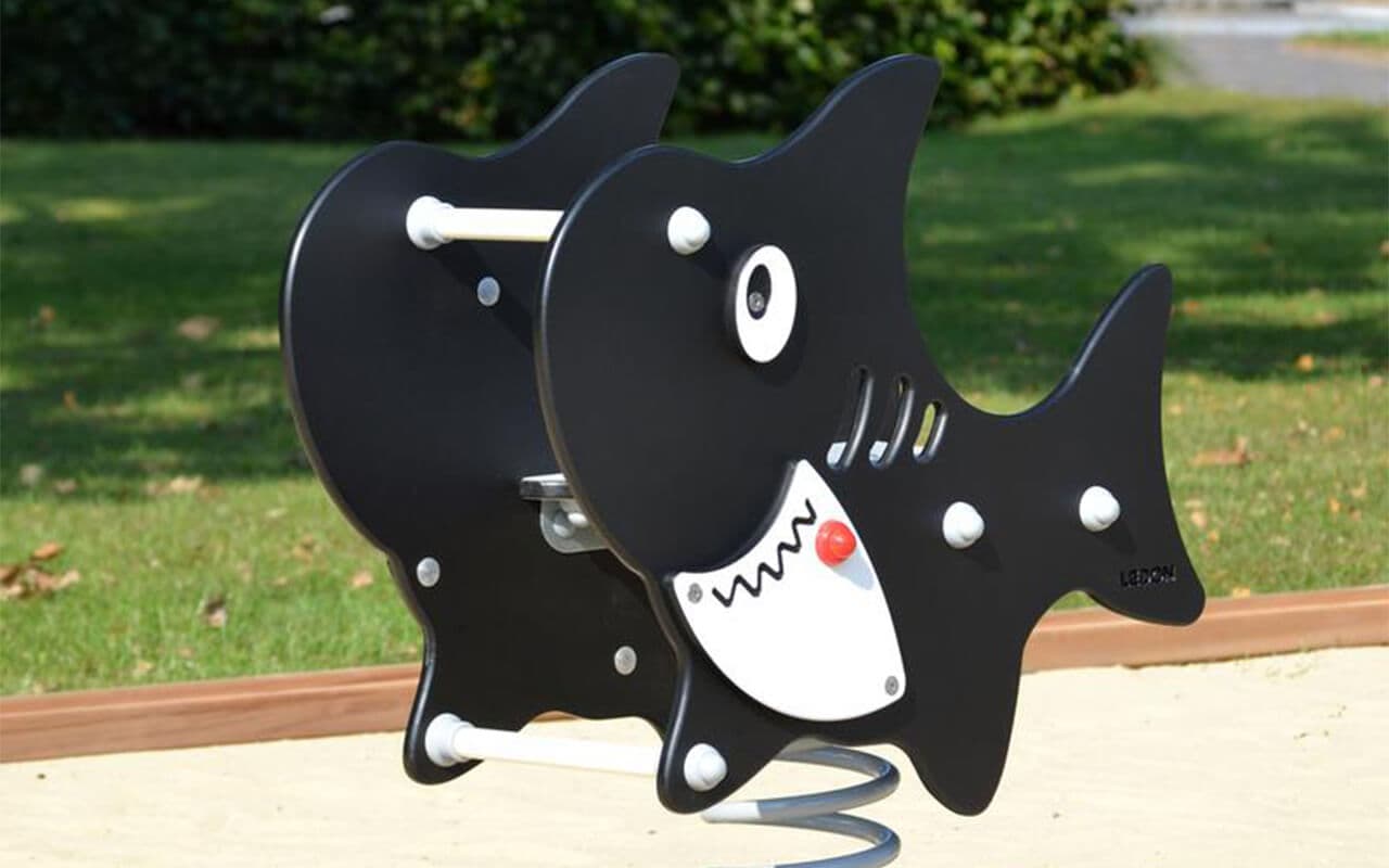 SHARK - Immagine 3