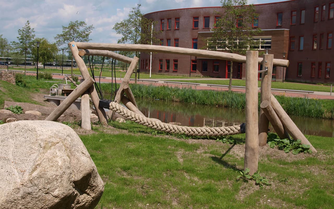 CLIMBING EQUIPMENT - Immagine 2