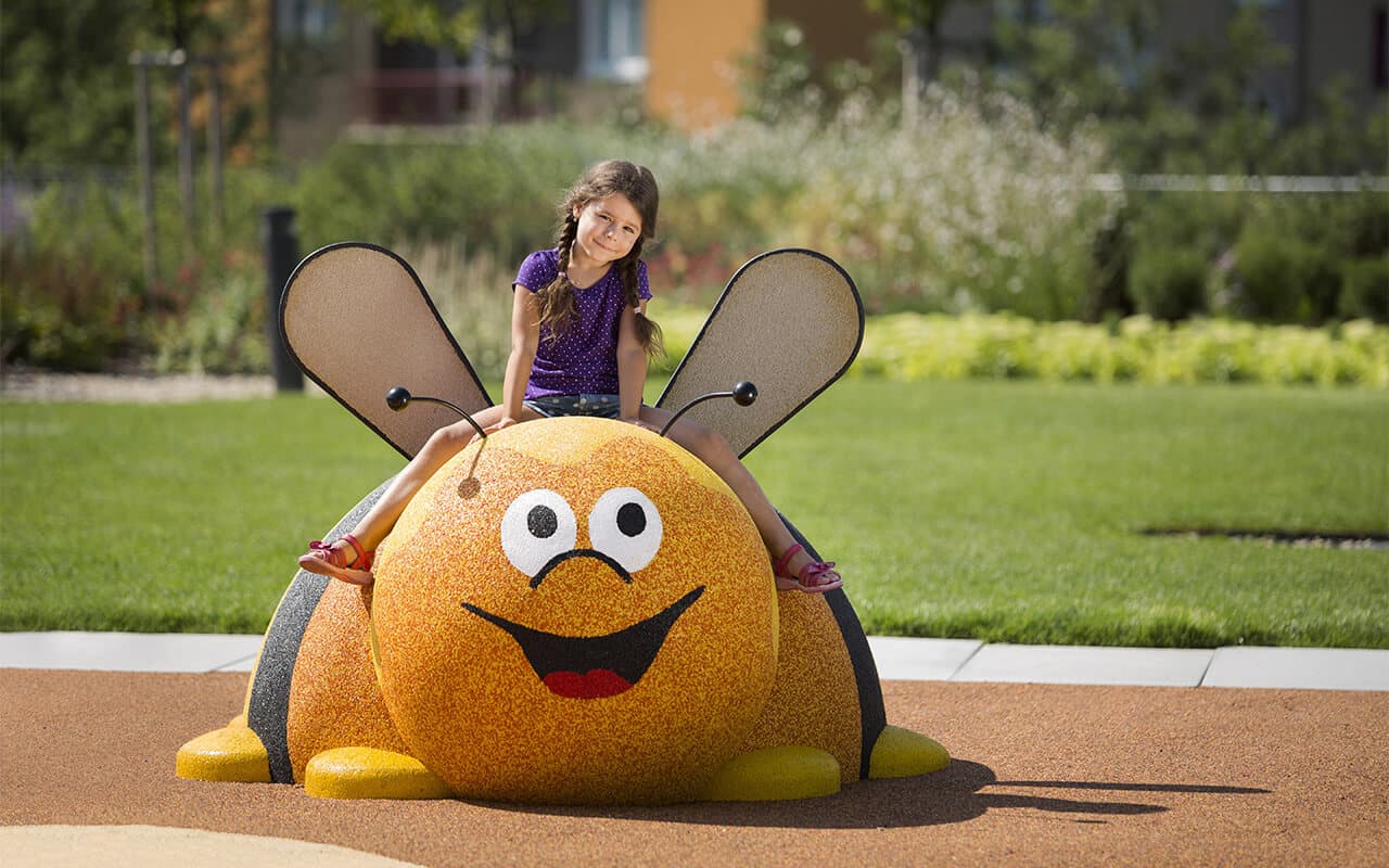 BEE - Immagine 2