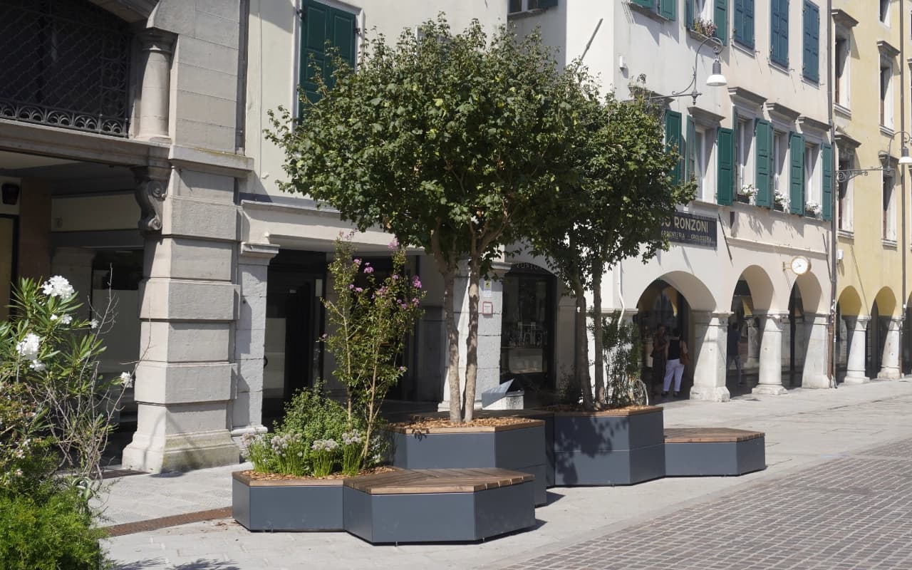Arredo Urbano - Udine - image 9
