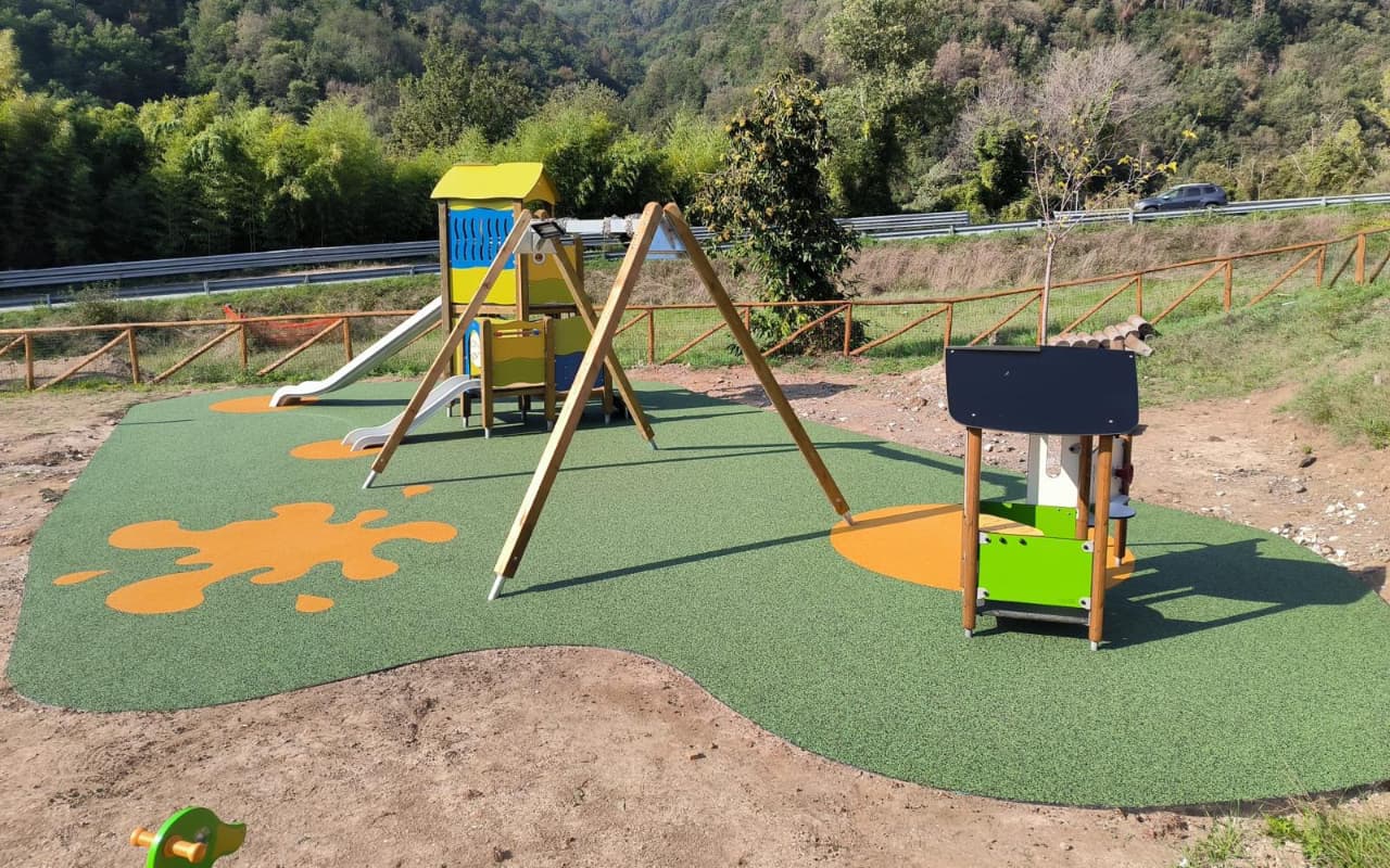 Parco giochi - Casola in Lunigiana - image 22