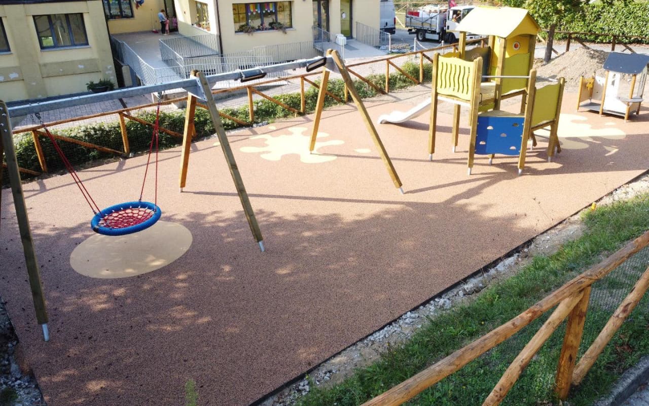 Parco giochi - Casola in Lunigiana - image 13
