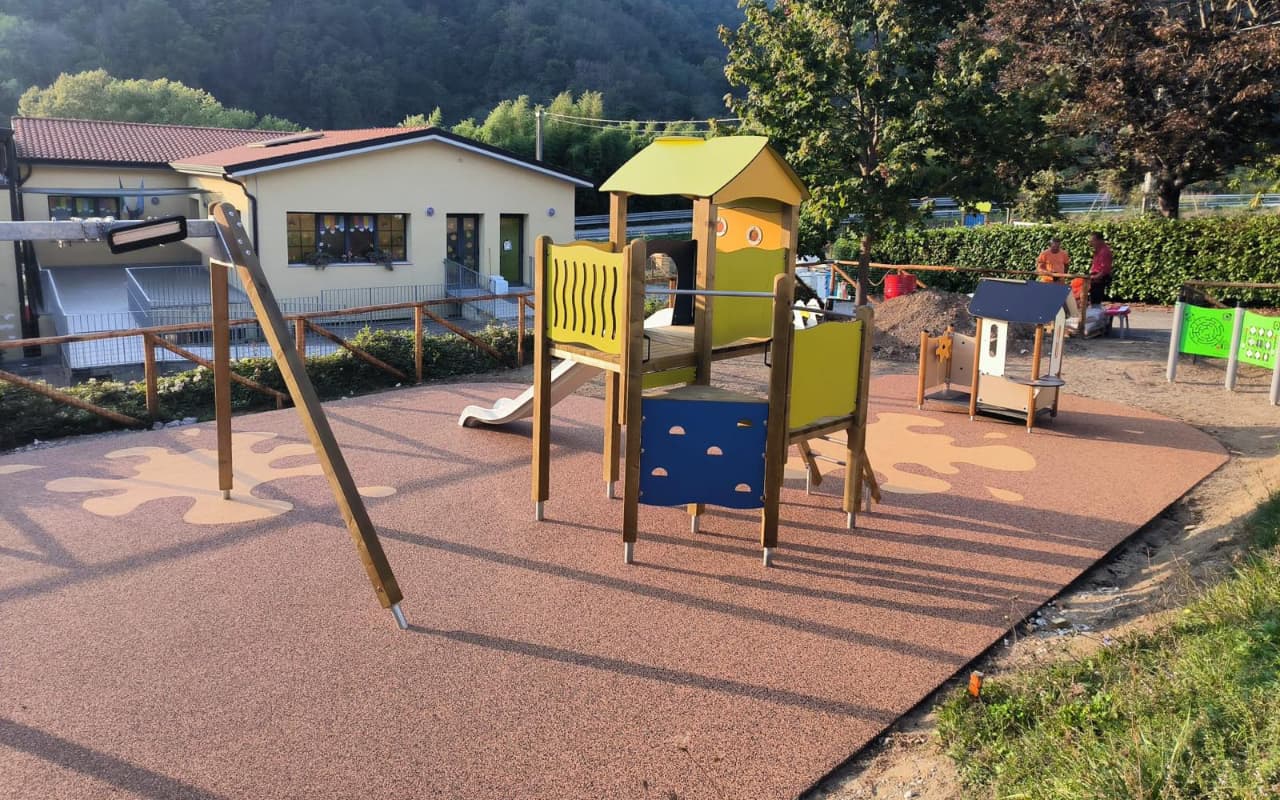 Parco giochi - Casola in Lunigiana - image 2