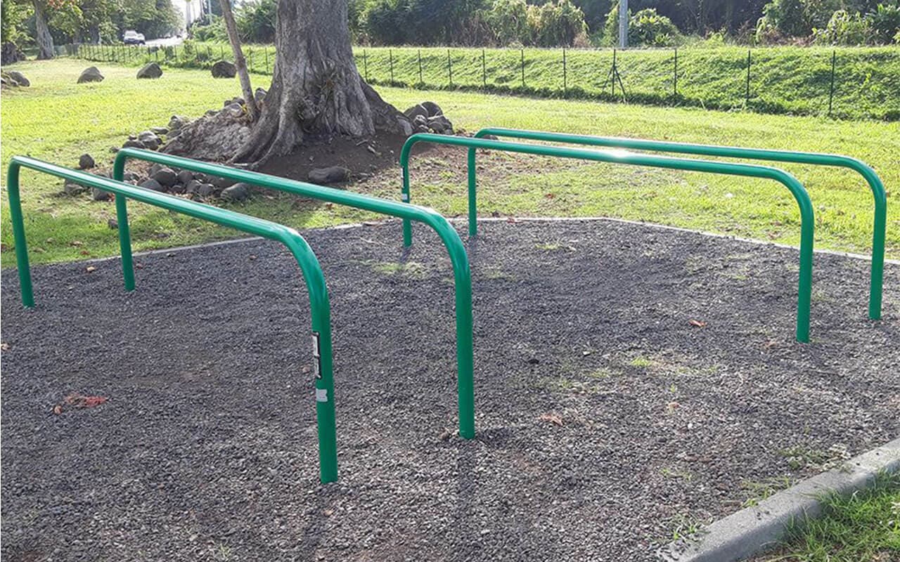 PARALLEL BARS - Immagine 2