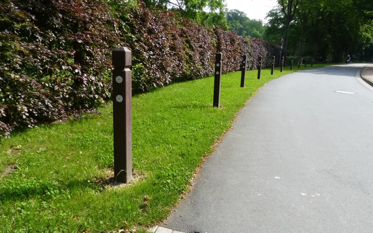 PYRAMID BOLLARD - Immagine 5