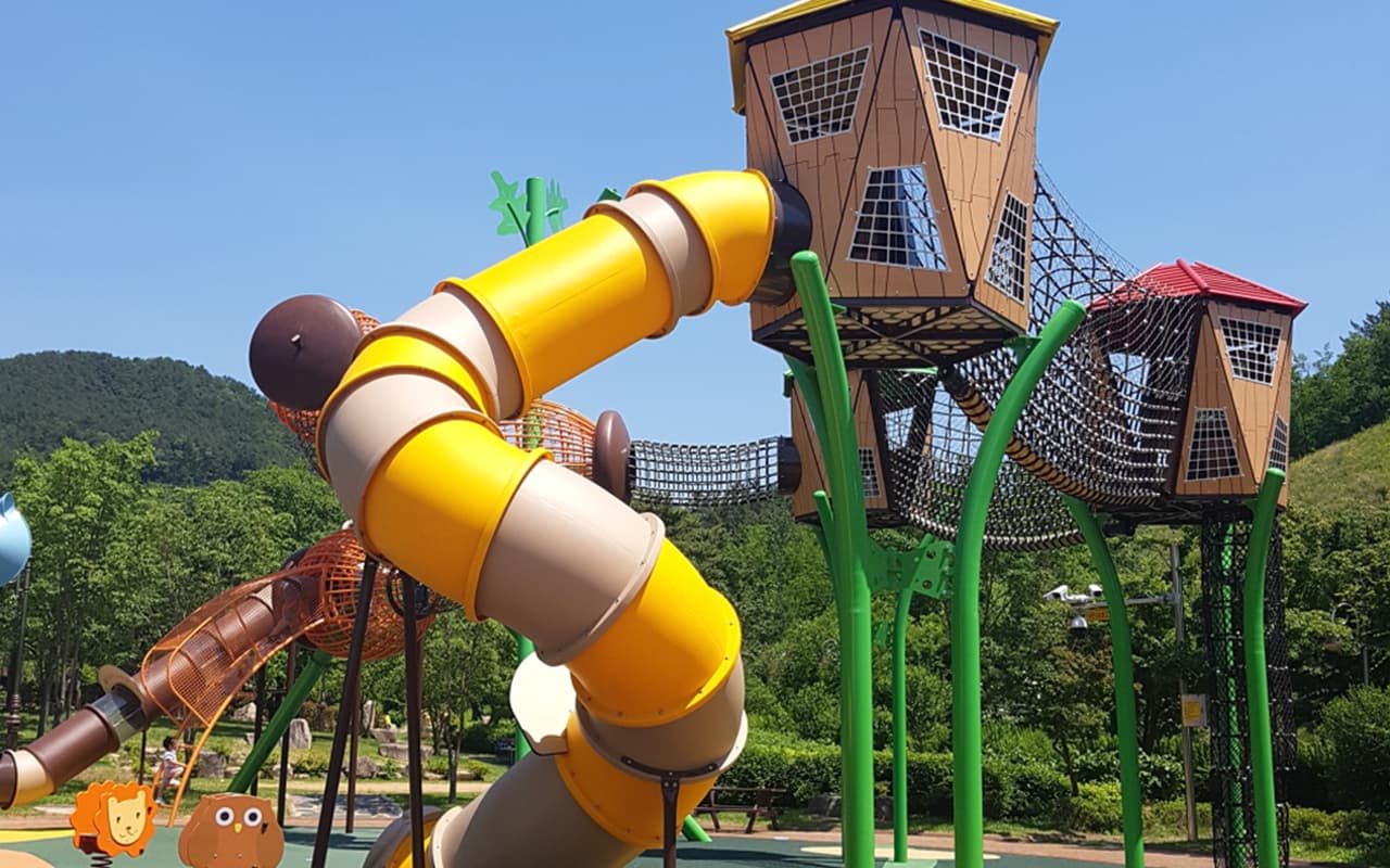 Acorn Village - Immagine 9