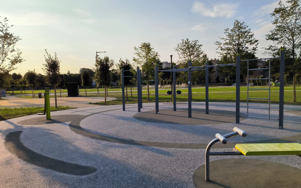 Wall Wave Monkey Bars 4 Pull up Bars - Immagine 5