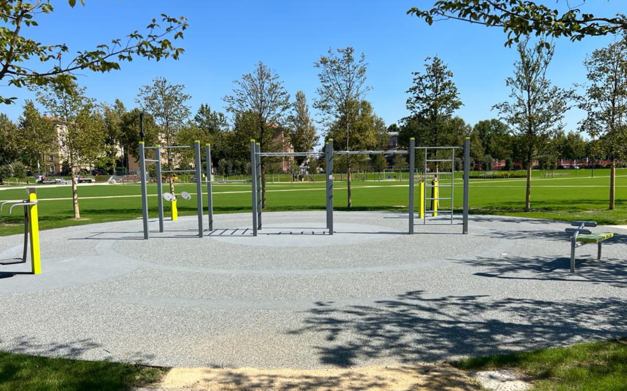 Wall Wave Monkey Bars 4 Pull up Bars - Immagine 8