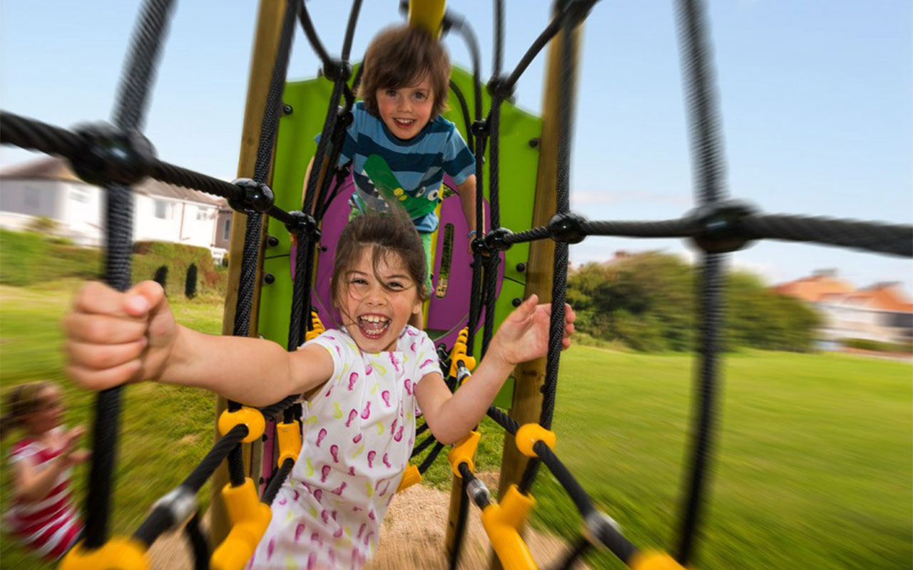 TRIBAL - Spiele für öffentliche Parks - Spiele für öffentliche Parks