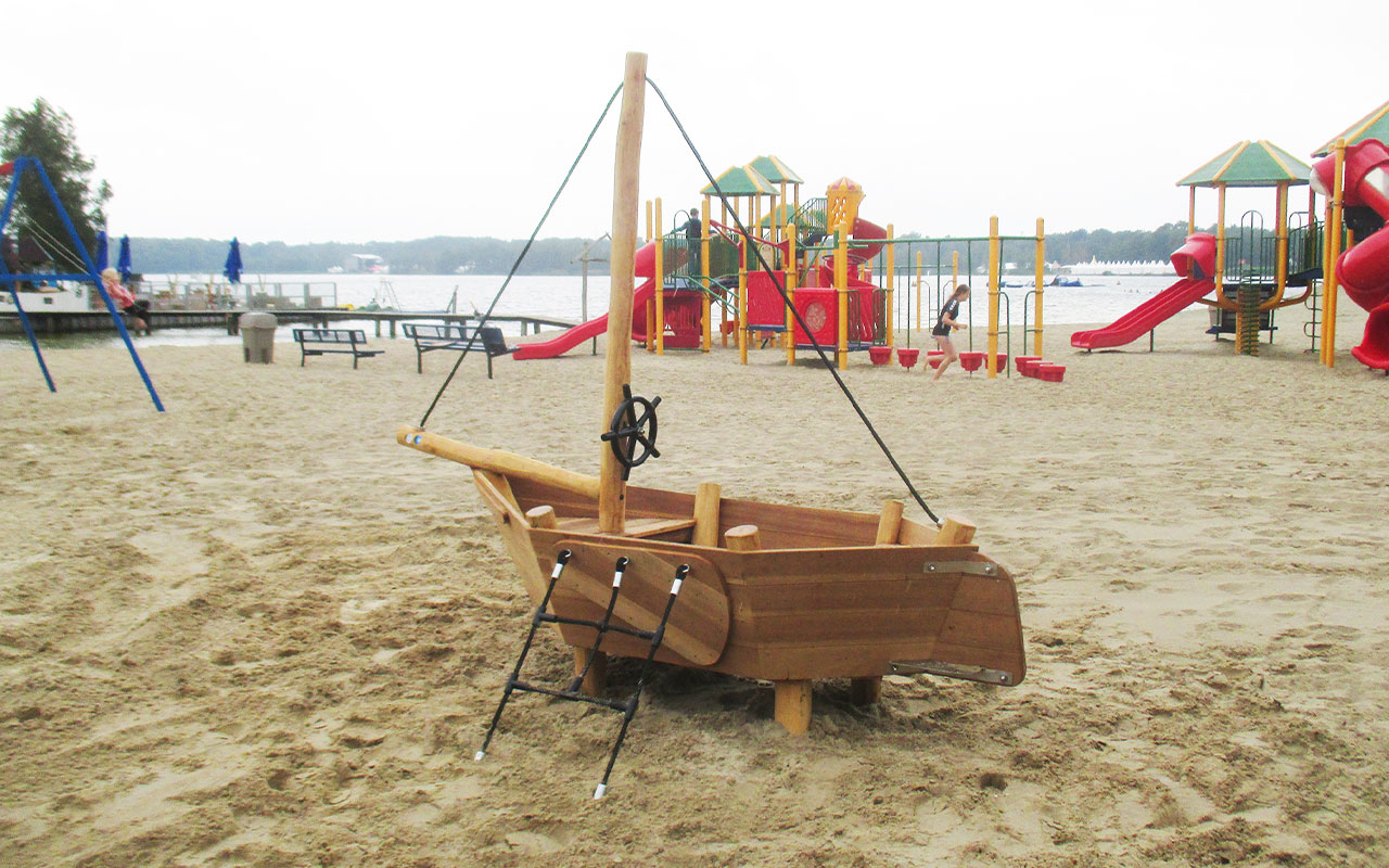 BARCHETTA - Giochi a tema in legno di robinia - Giochi a tema in legno di robinia