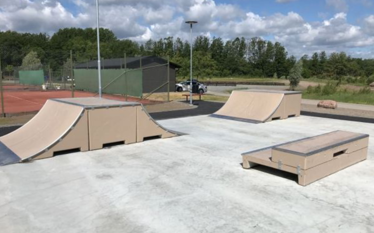 COMBINATION 16 - Zement Skatepark - Zement Skatepark