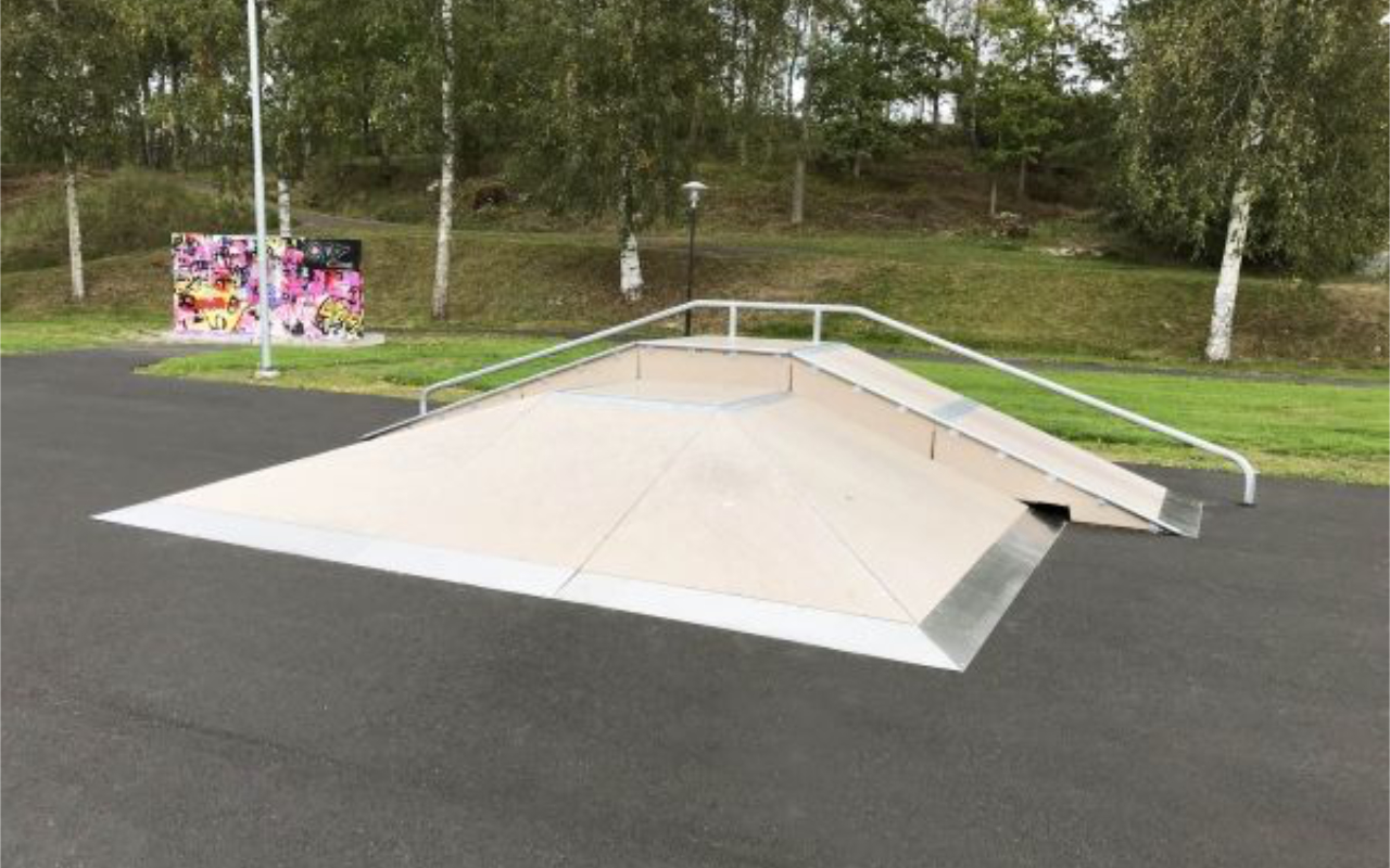 FUN BOX 8 - Concrete Skatepark - Concrete Skatepark