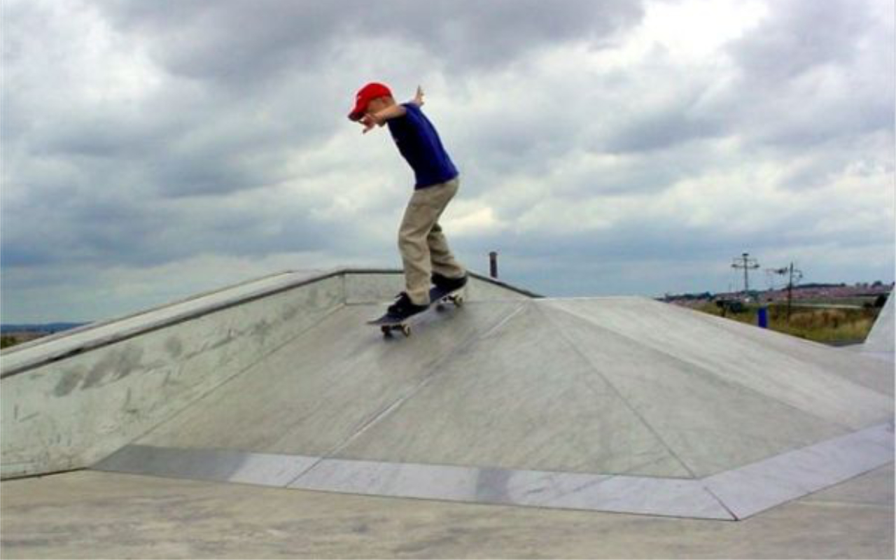 FUN BOX 13 - Concrete Skatepark - Concrete Skatepark