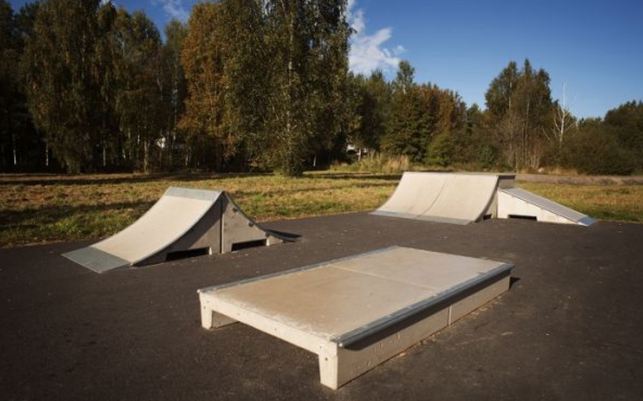 FUN BOX TYPE 2 - Concrete Skatepark - Concrete Skatepark