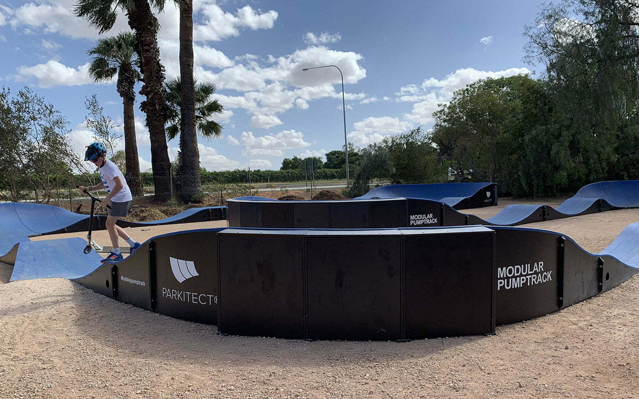 SIDEWINDER - Pump Track in Marine Plywood - Pump Track in Marine Plywood