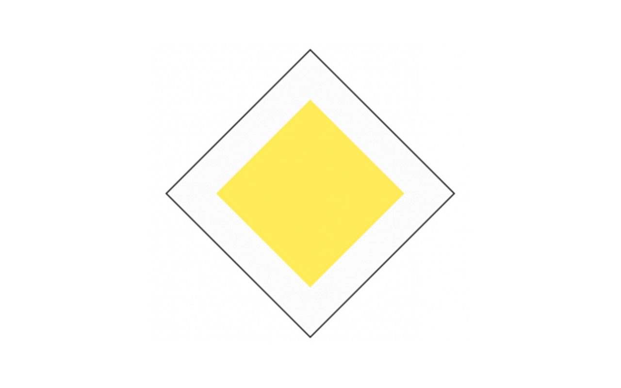 PRIORITY ROAD - Transport