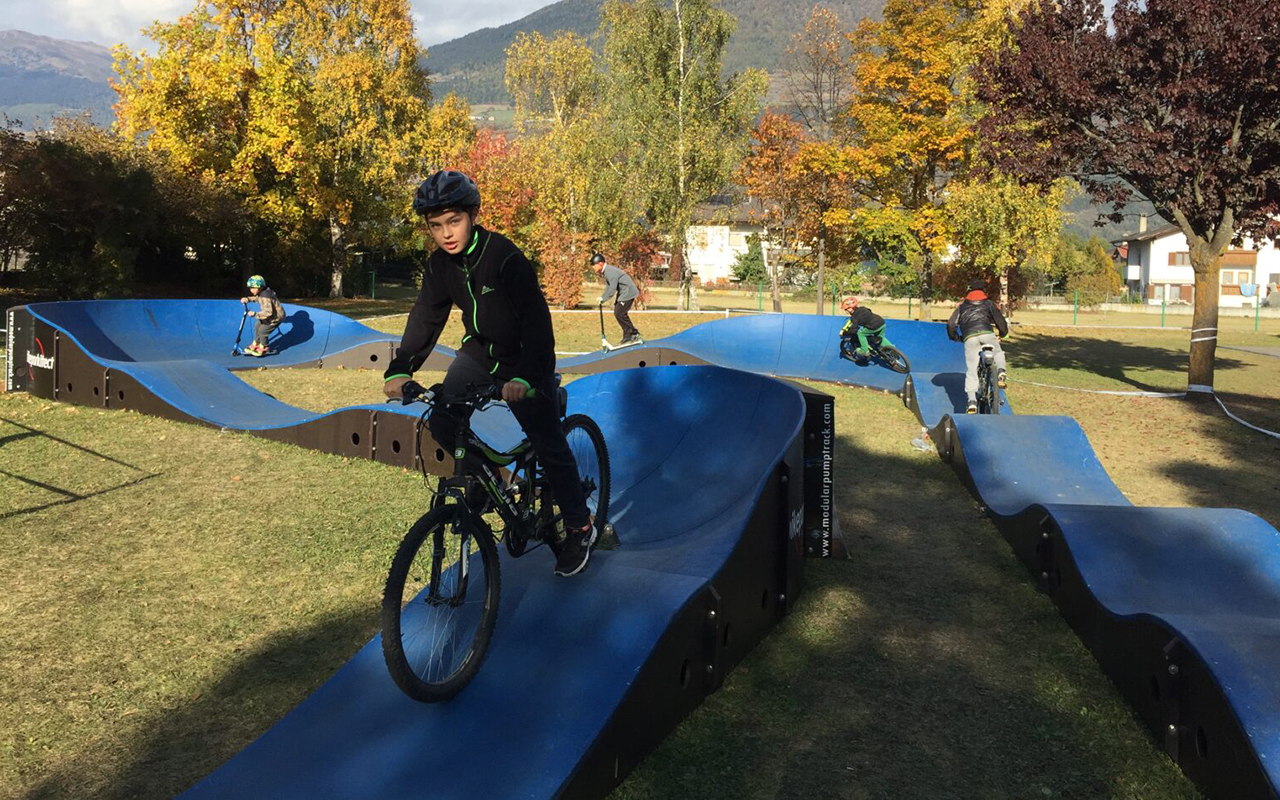 VENTURE - Fiberglass Pump Track - Fiberglass Pump Track