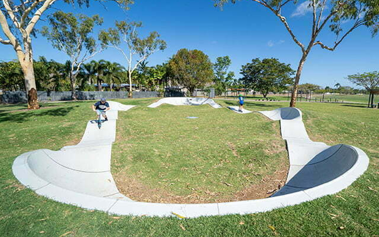 ELLIPSE - Pump track in cemento - Pump track in cemento