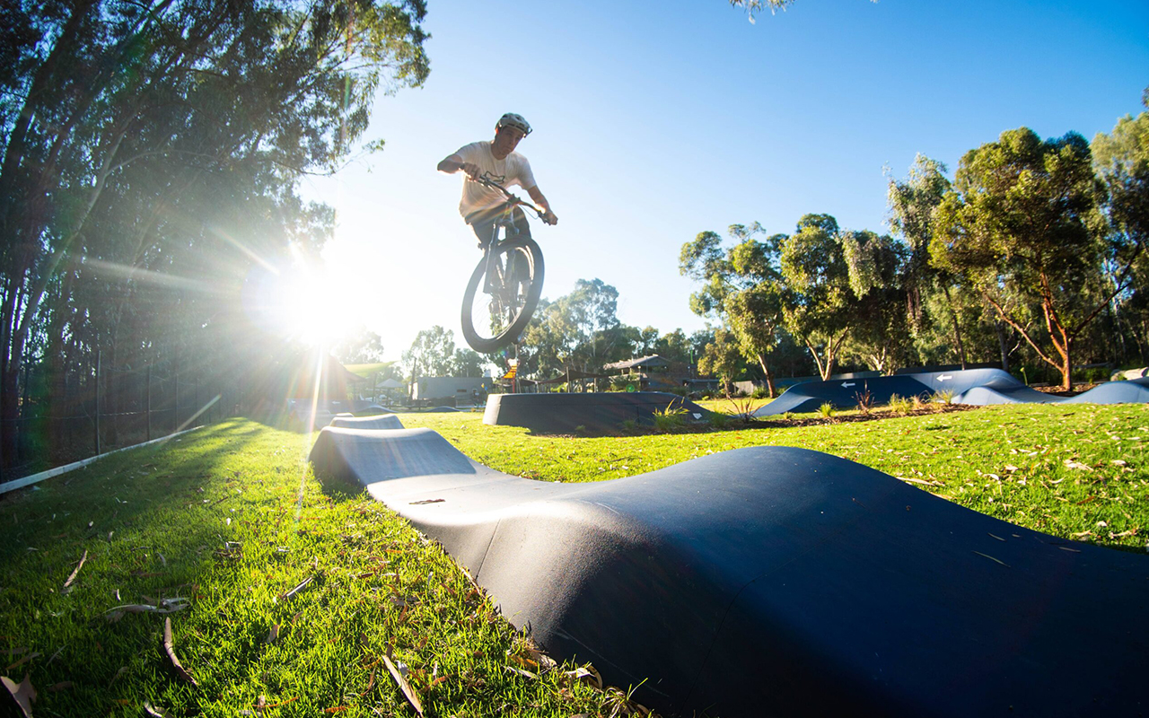 PRO PLUS LINE - Fiberglass Pump Track - Fiberglass Pump Track