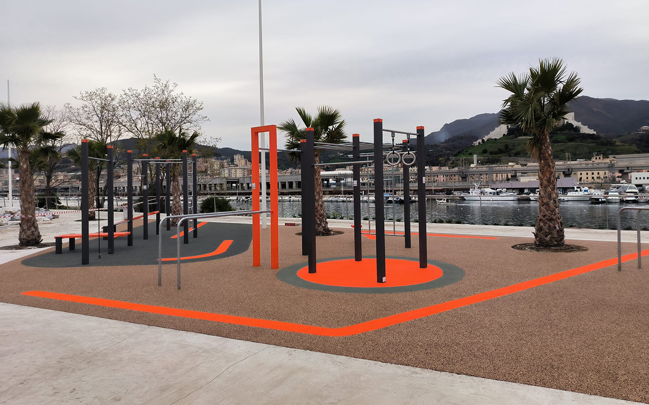 WALL - 3 PULL UP BARS - 2 BENCHES - ROPE E RINGS - Outdoor gym - Outdoor gym