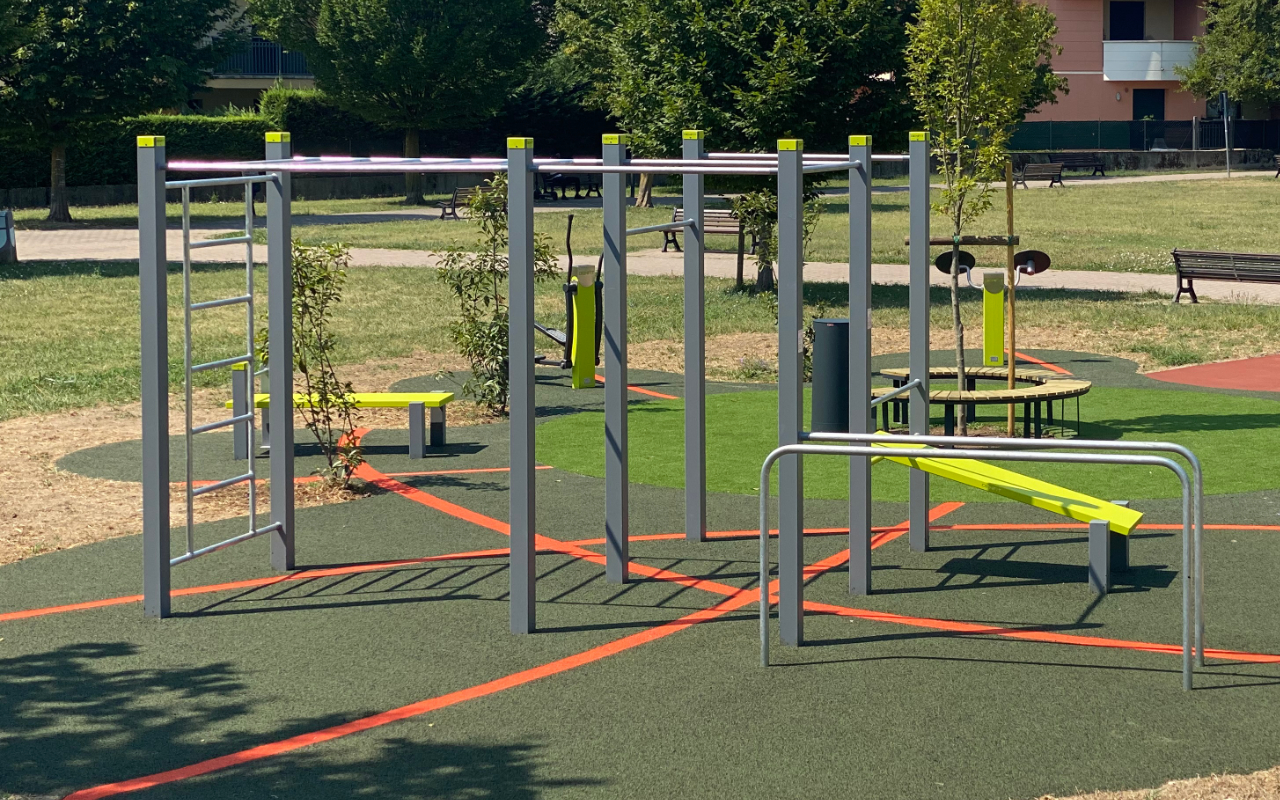 WALL MONKEY BARS 5 ULL UP BARS BENCH PARALLEL BARS - Turnhalle im Freien - Turnhalle im Freien